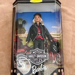 Mattel 1997 Harley-Davidson Limited Edition Barbie in Black and Red Outfit